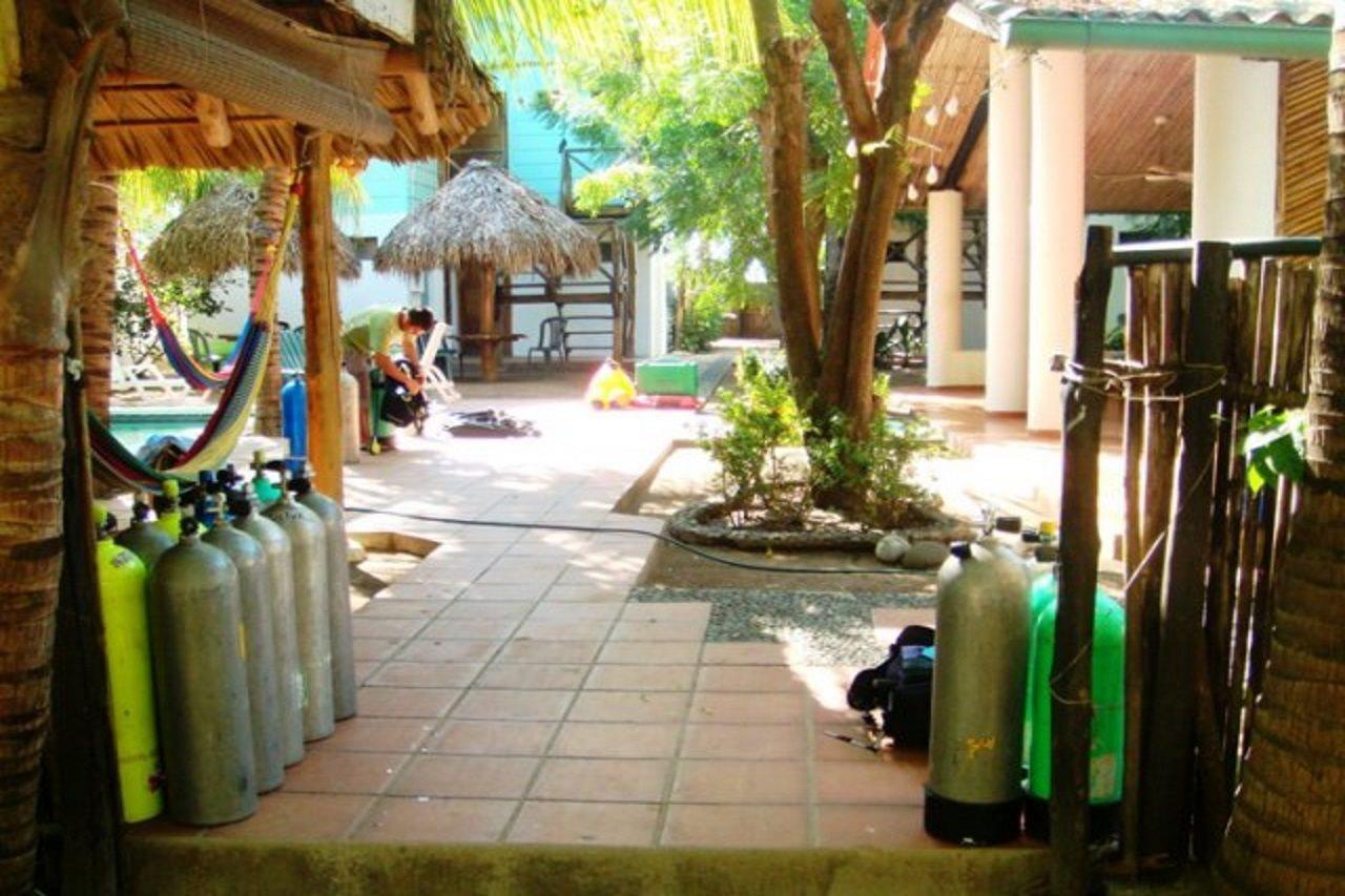 Hotel Los Cobanos Village Lodge Exteriör bild